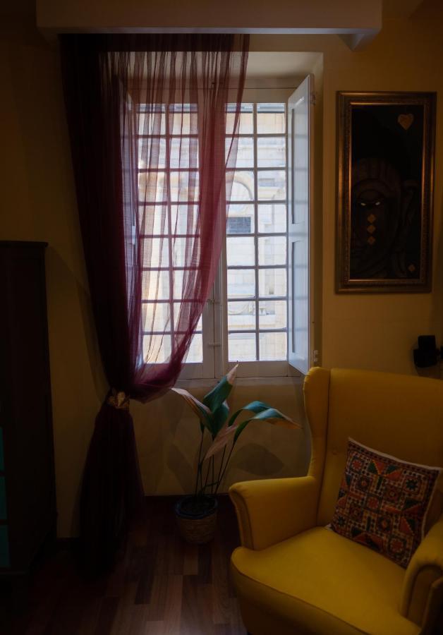 Valletta Collection - Merchant Str Apartment With Large Yard Exterior photo