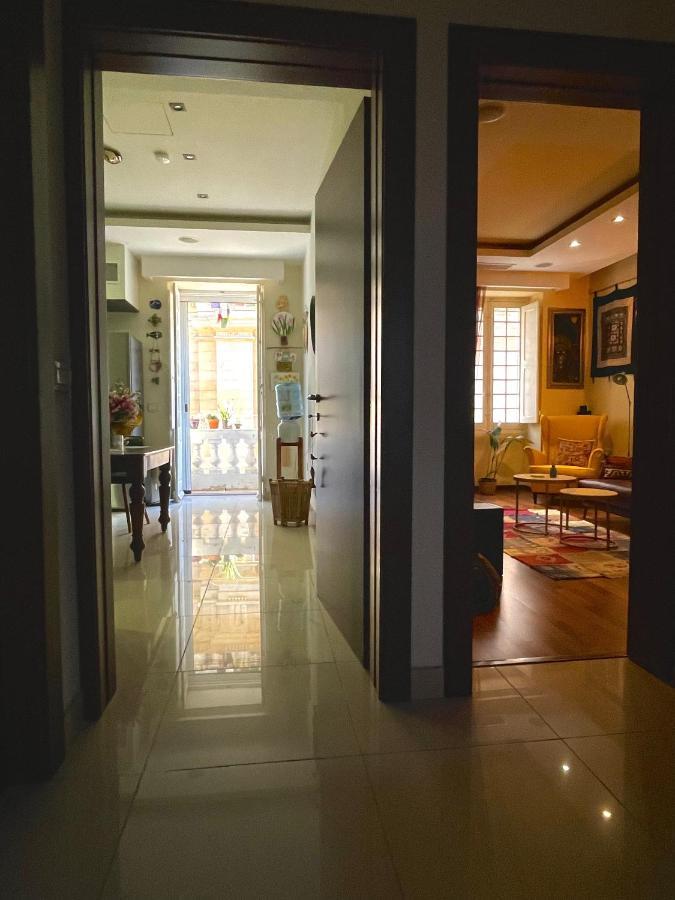 Valletta Collection - Merchant Str Apartment With Large Yard Exterior photo
