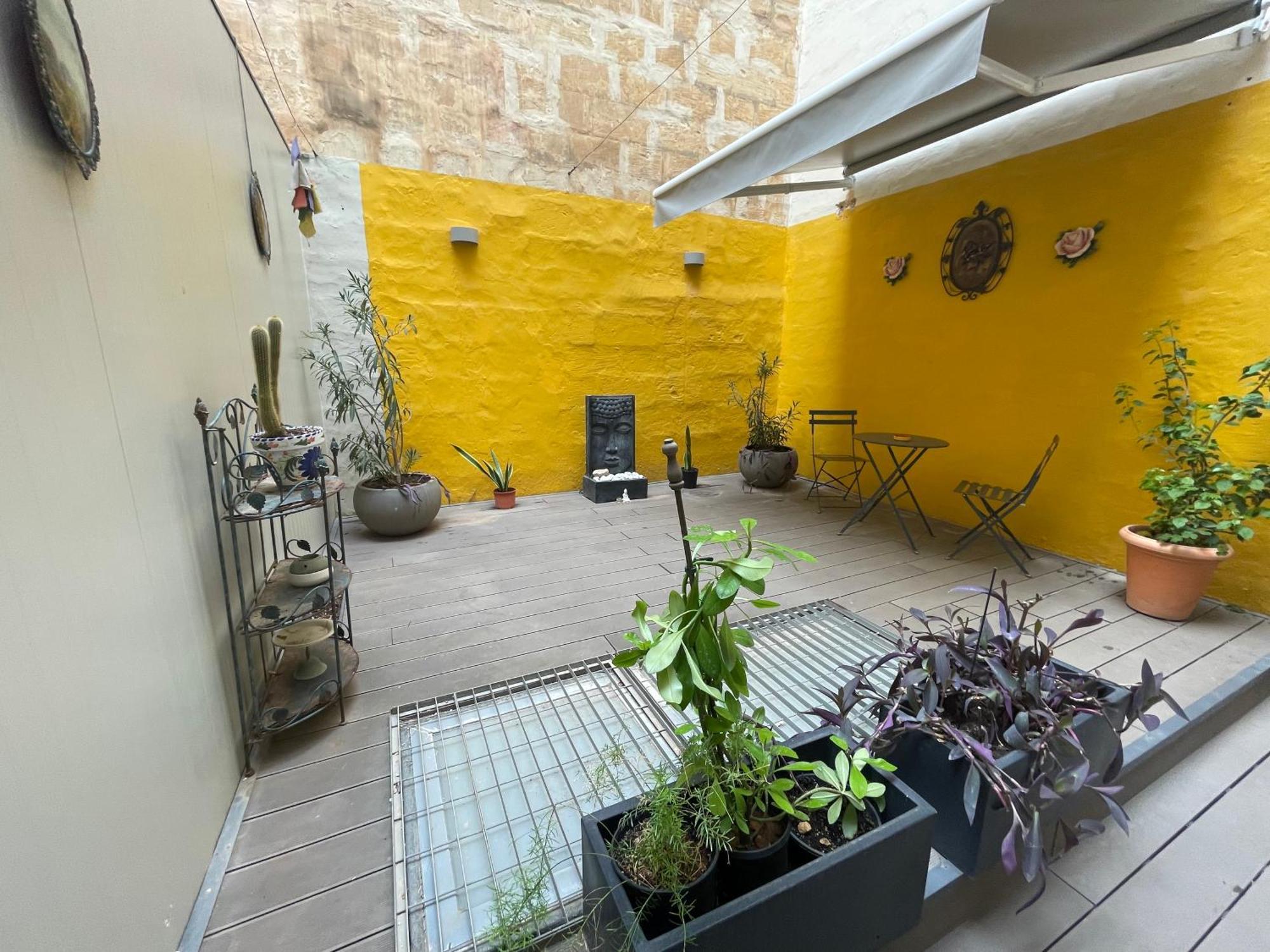 Valletta Collection - Merchant Str Apartment With Large Yard Exterior photo